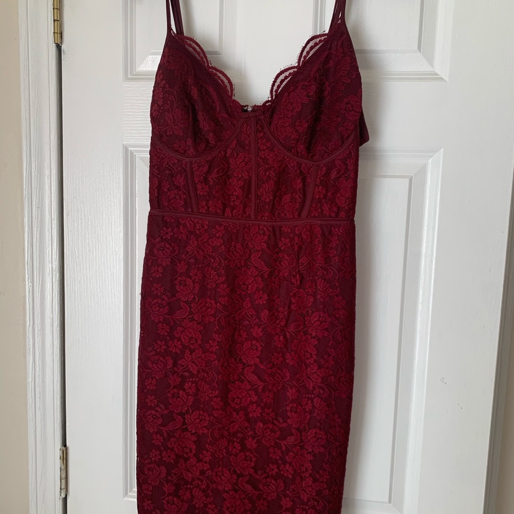 Red, lace, cocktail dress